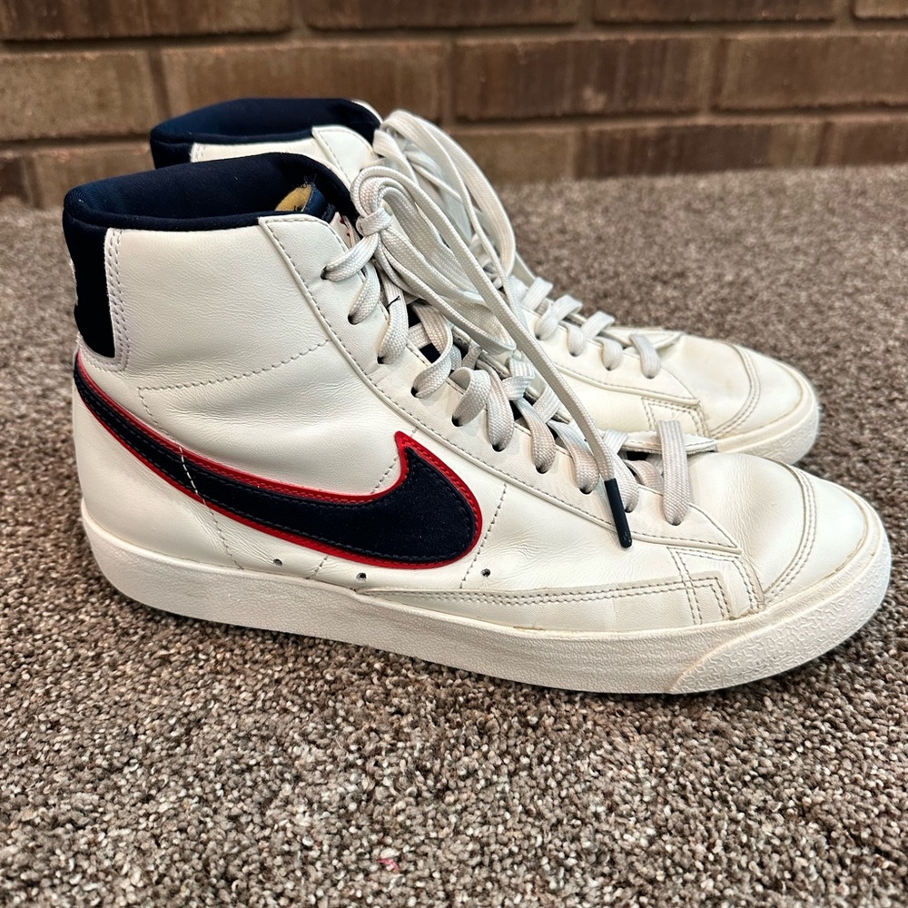 Nike Blazer Mid '77 Vintage City Pride Chicago - Men's Size 9.5